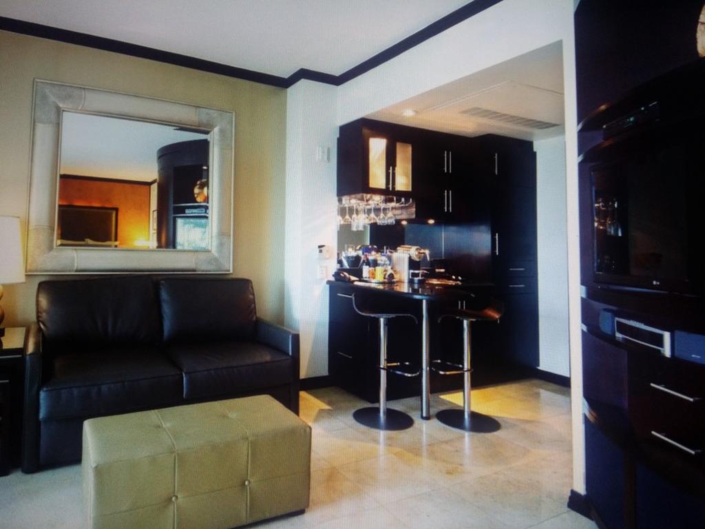 Sobe Ocean Drive Suites ไมอามีบีช ภายนอก รูปภาพ